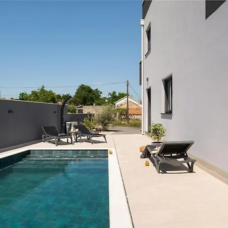 Villa Sivana *